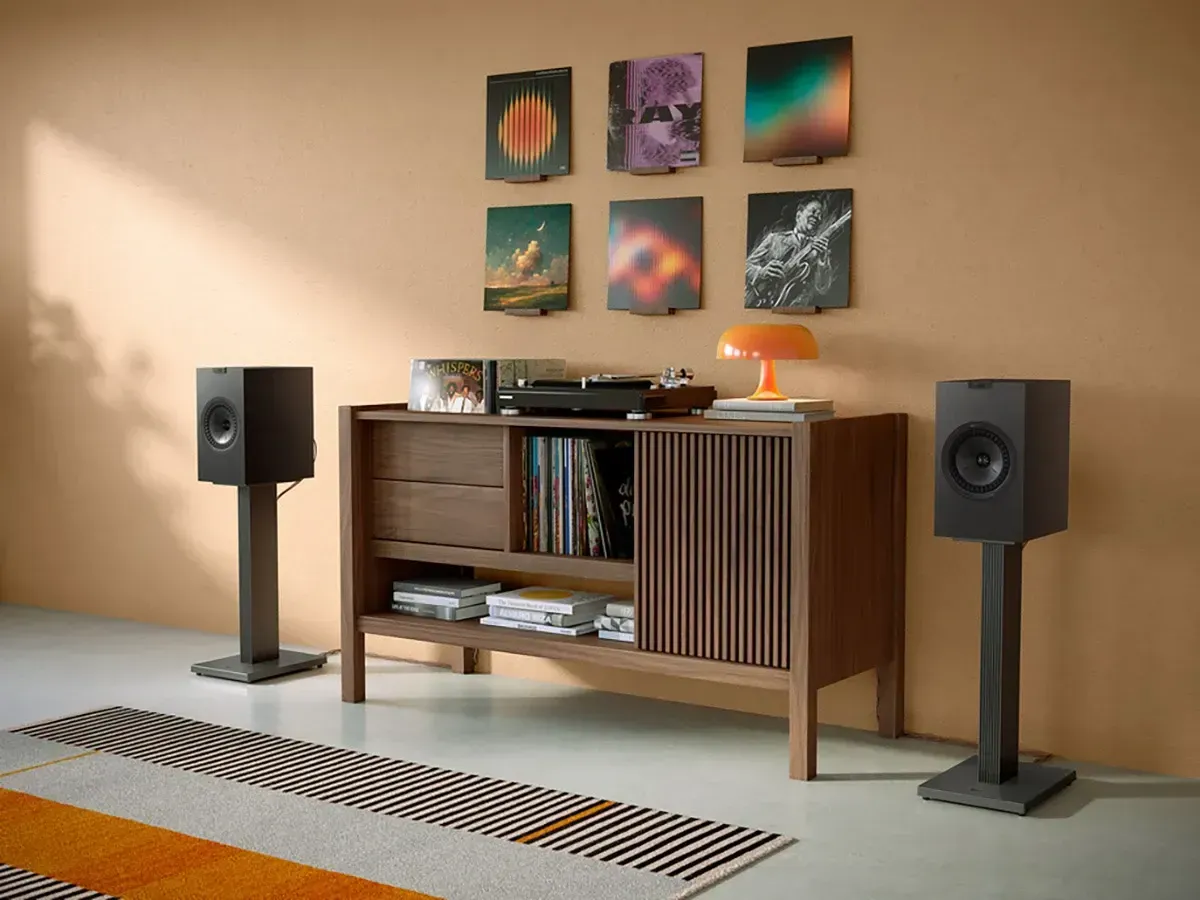 KEF SQ1: новая линейка стоек для акустических систем серии Q